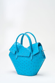 Heart-shaped African Ostrich Leather Bag in&nbsp;Tiffany Shade