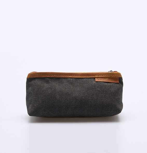 Canvas&nbsp;&mdash; Leather Pencil Case Graphite